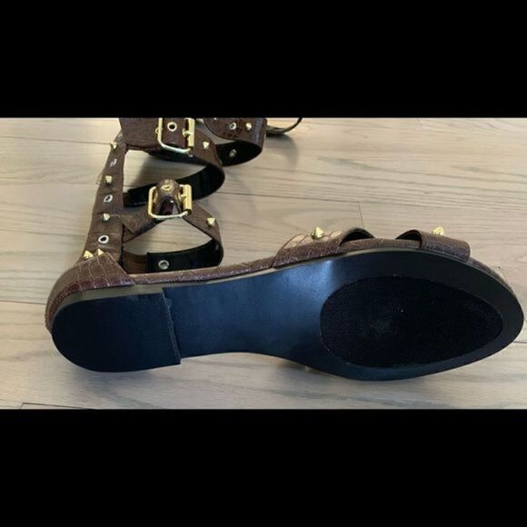 Steve Madden Brown Croc Gladiator Sandals - Picture 4 of 5